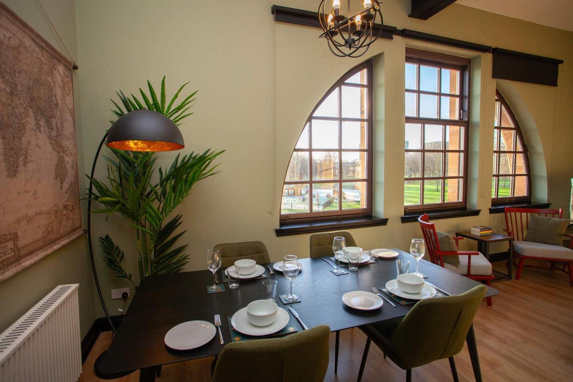 Glasgow Green Getaway With Free Parking Екстер'єр фото